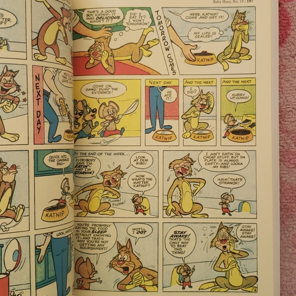 Baby Huey The Baby Giant Classic Comics 1949-1966 - Picture 5 of 6